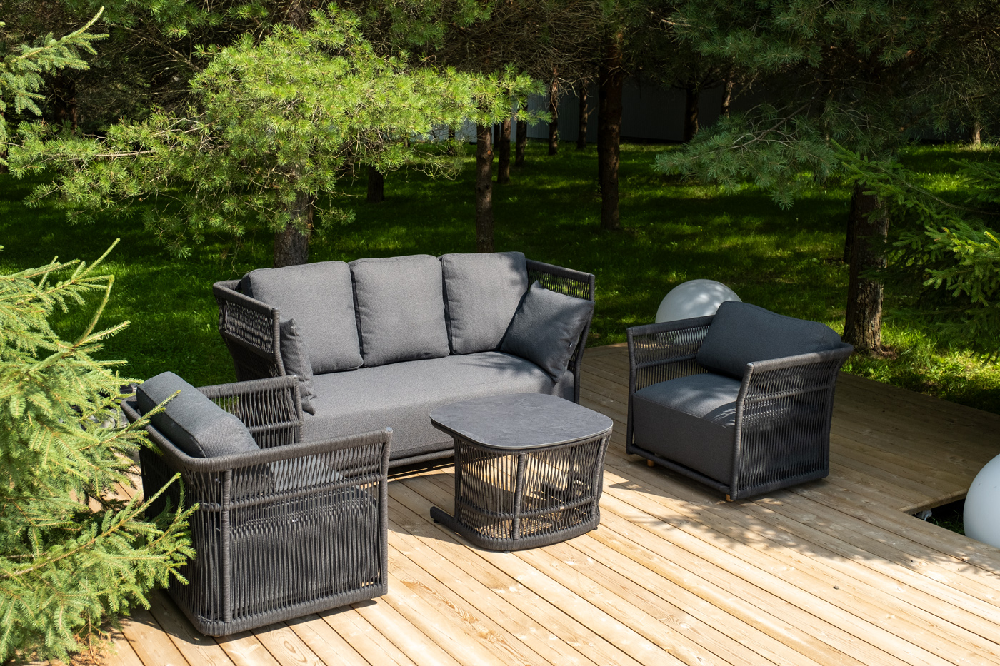 фото "лугано" лаунж-зона 5-местная плетеная из роупа (веревки), каркас алюминиевый темно-серый, роуп темно-серый