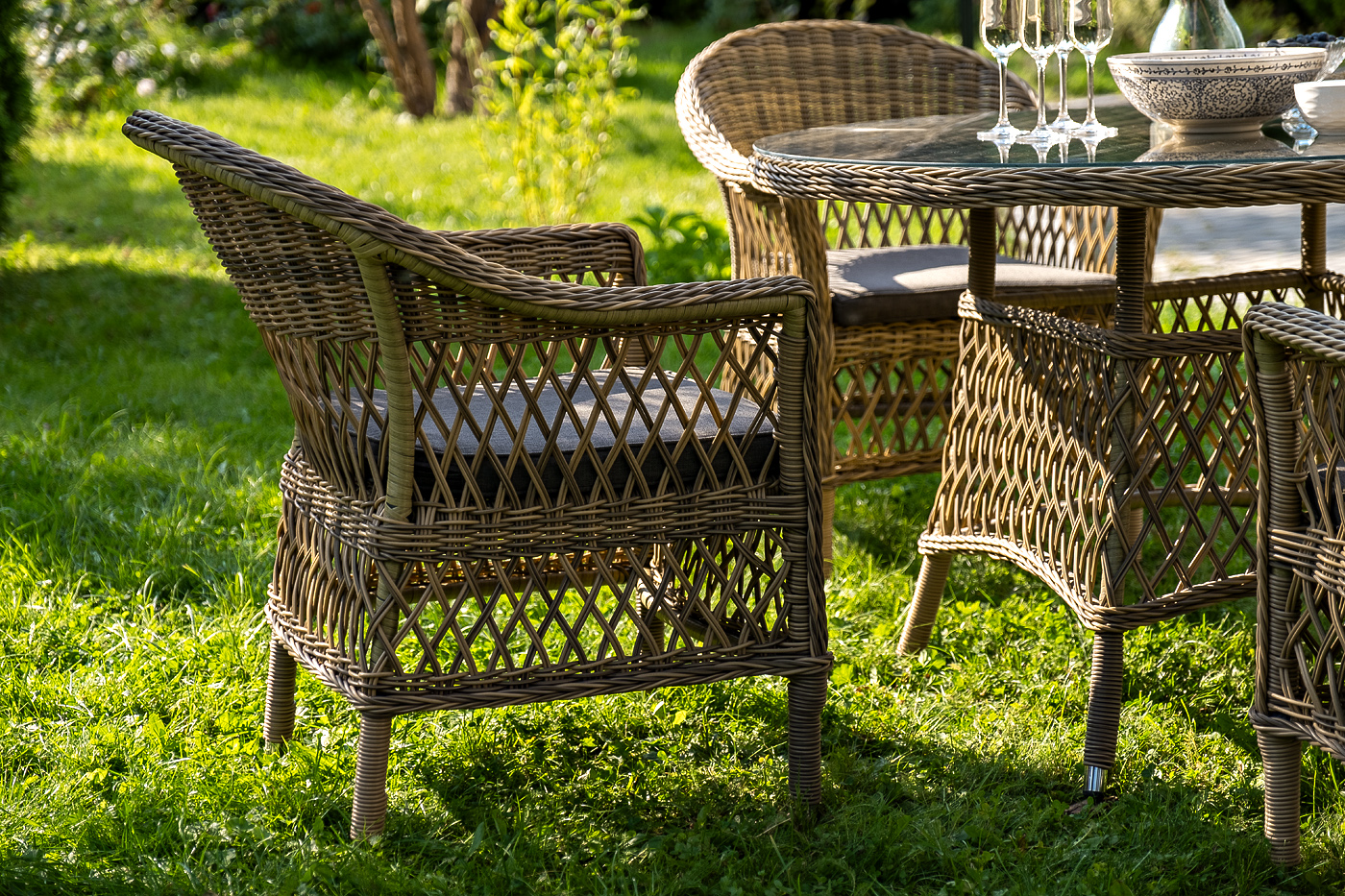 фото "дольче" обеденная группа из искусственного ротанга, цвет соломенный