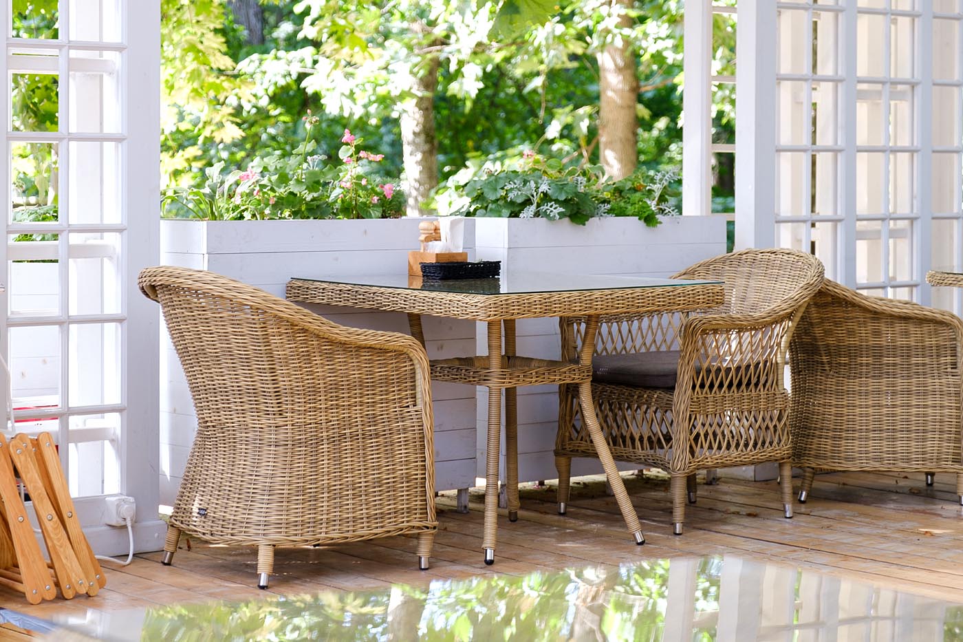 фото "айриш" стол плетеный из искусственного ротанга, цвет соломенный