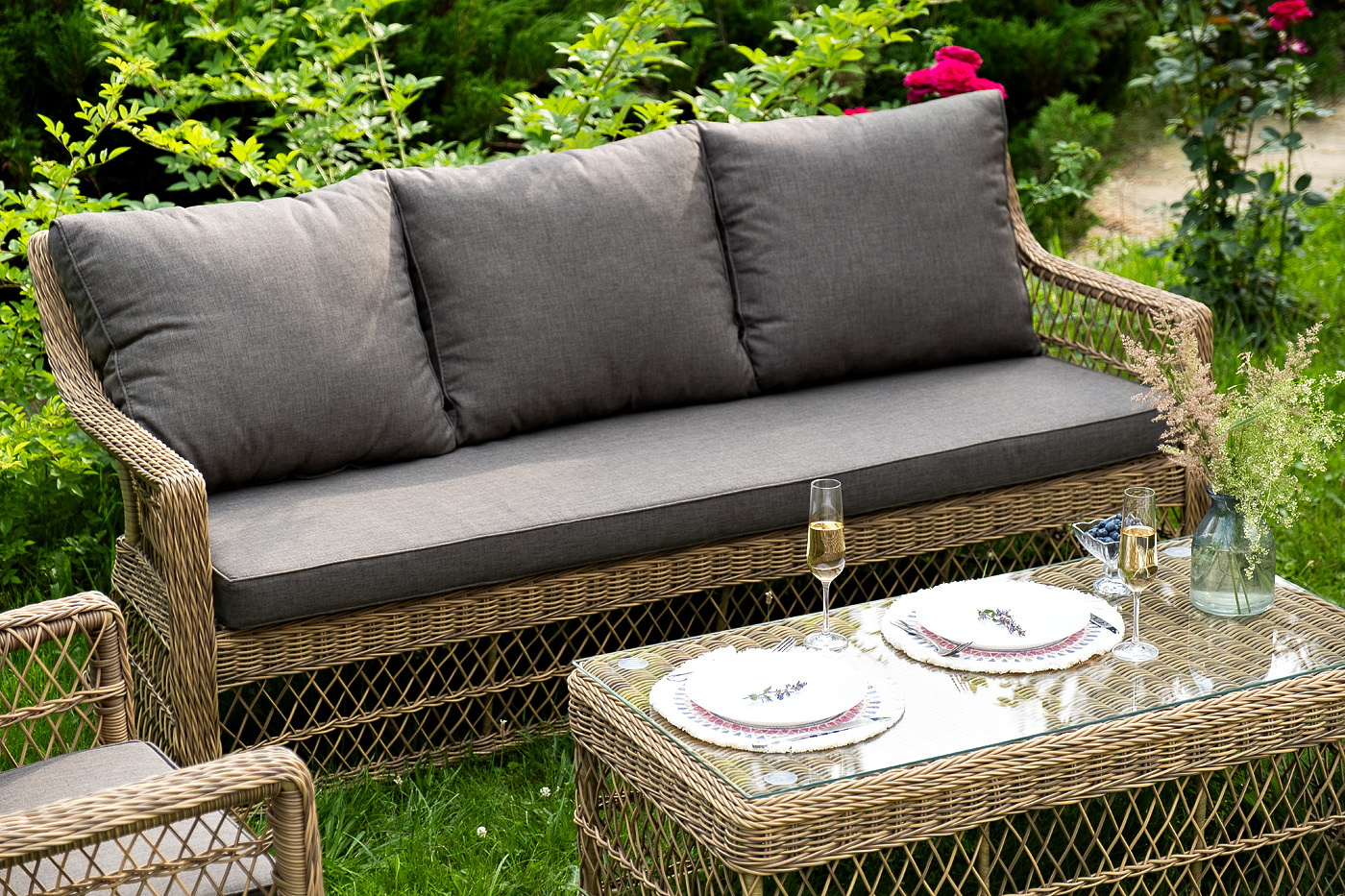 фото "гранд латте" лаунж-зона из искусственного ротанга, цвет соломенный