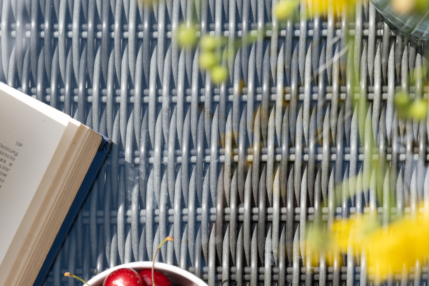 фото "лунго" трансформирующаяся лаунж-зона из искусственного ротанга, цвет графит