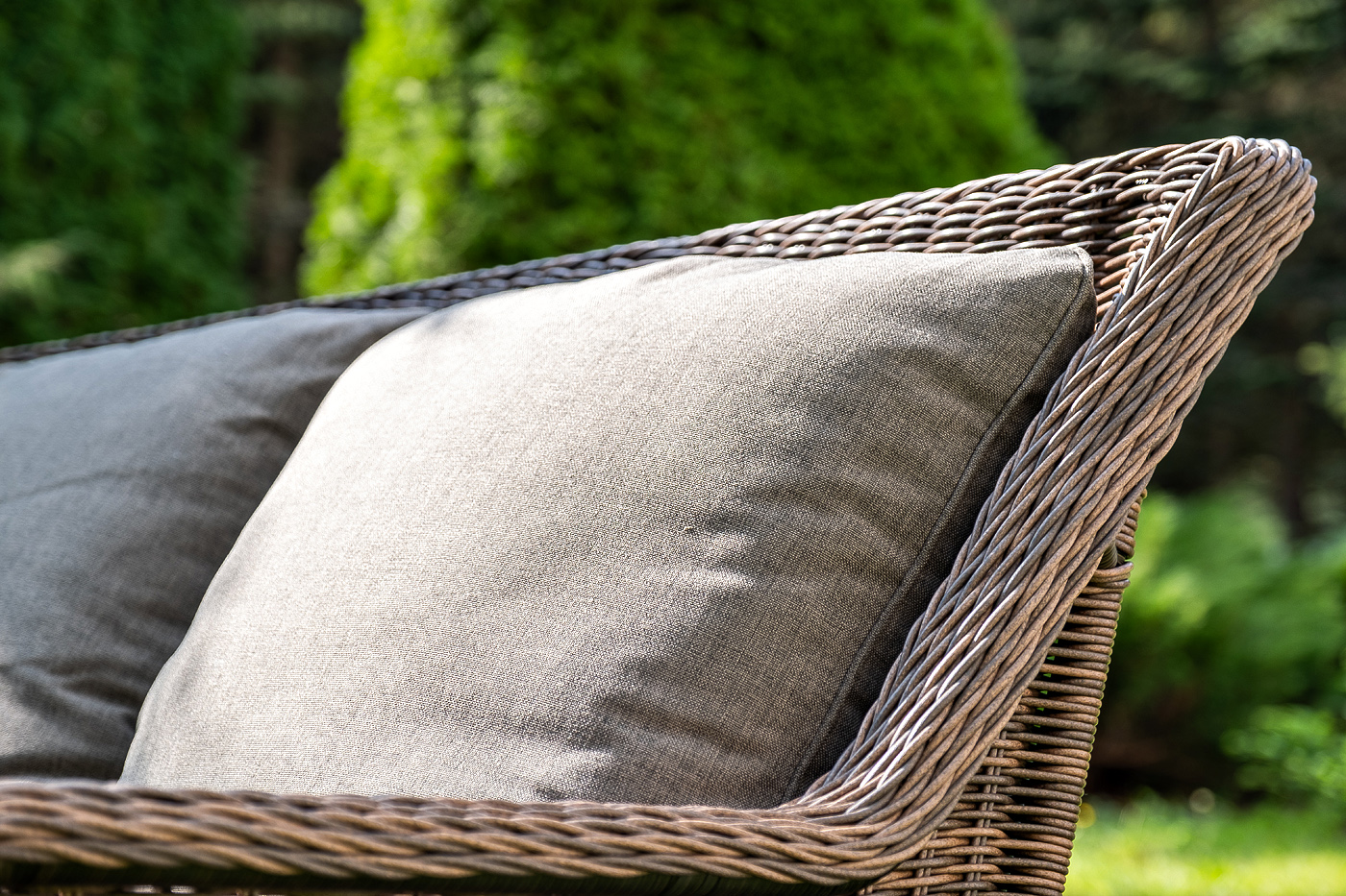 фото "гляссе" лаунж-зона из искусственного ротанга, цвет коричневый