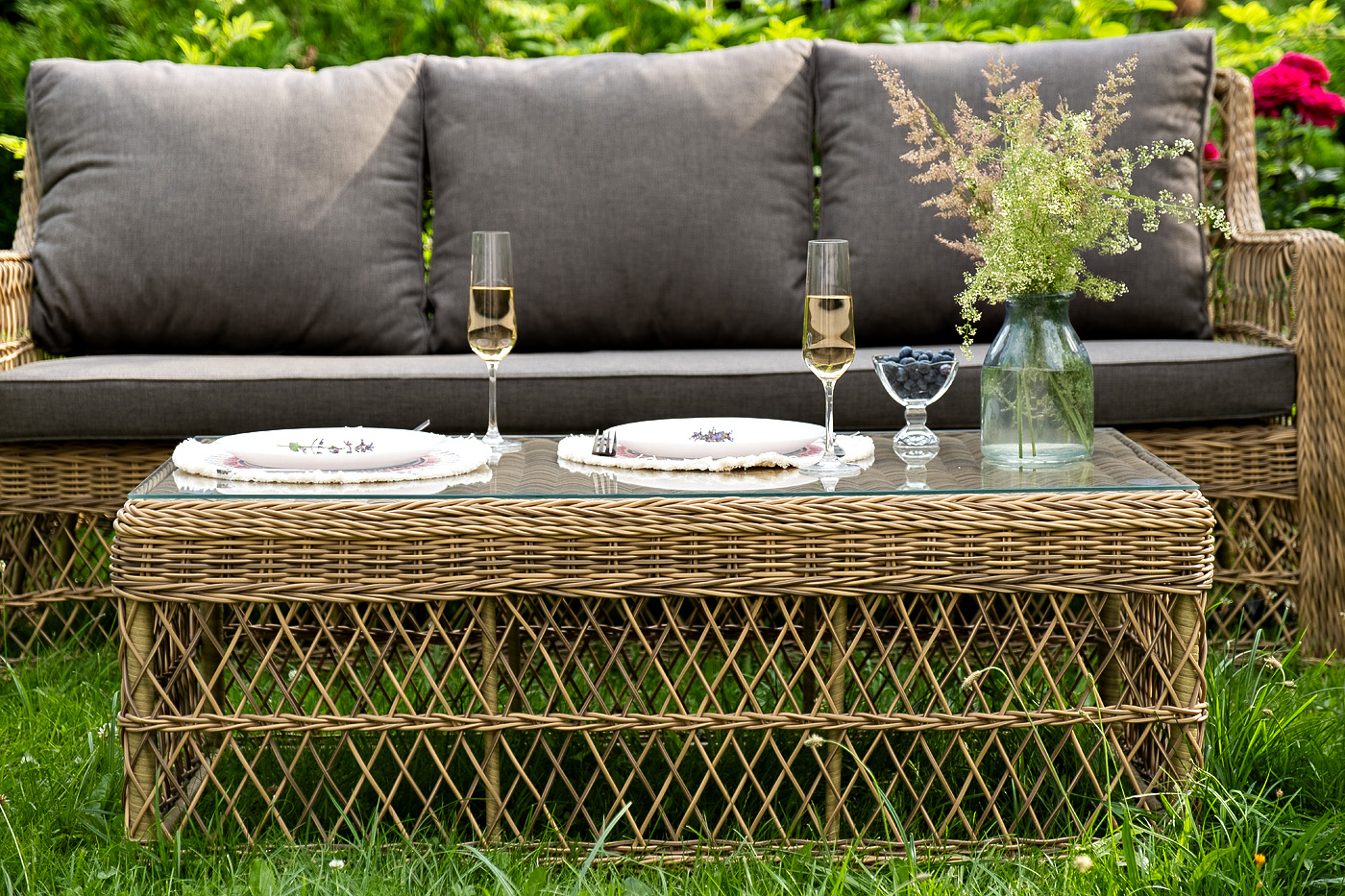 фото "гранд латте" лаунж-зона из искусственного ротанга, цвет соломенный