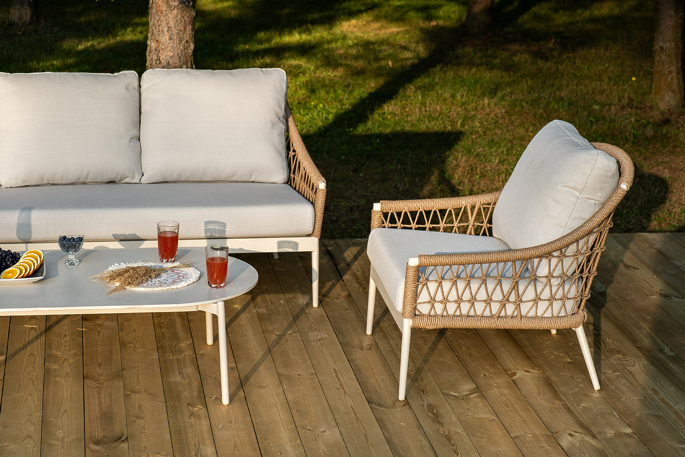 фото "венеция" лаунж-зона из искусственного ротанга, цвет соломенный