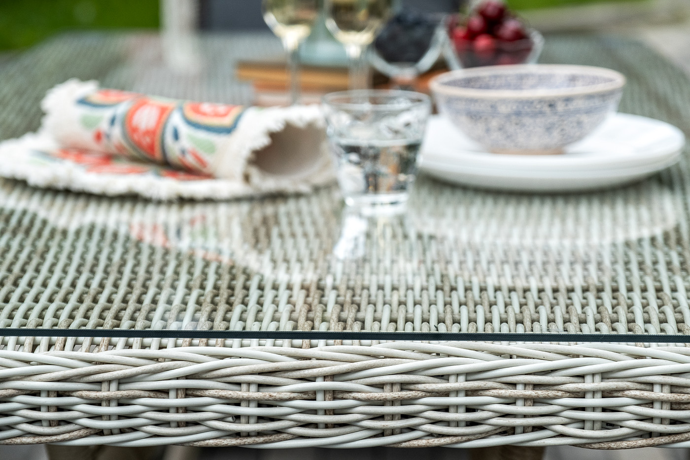 фото "неаполь" обеденная группа плетеная из искусственного ротанга, цвет соломенный