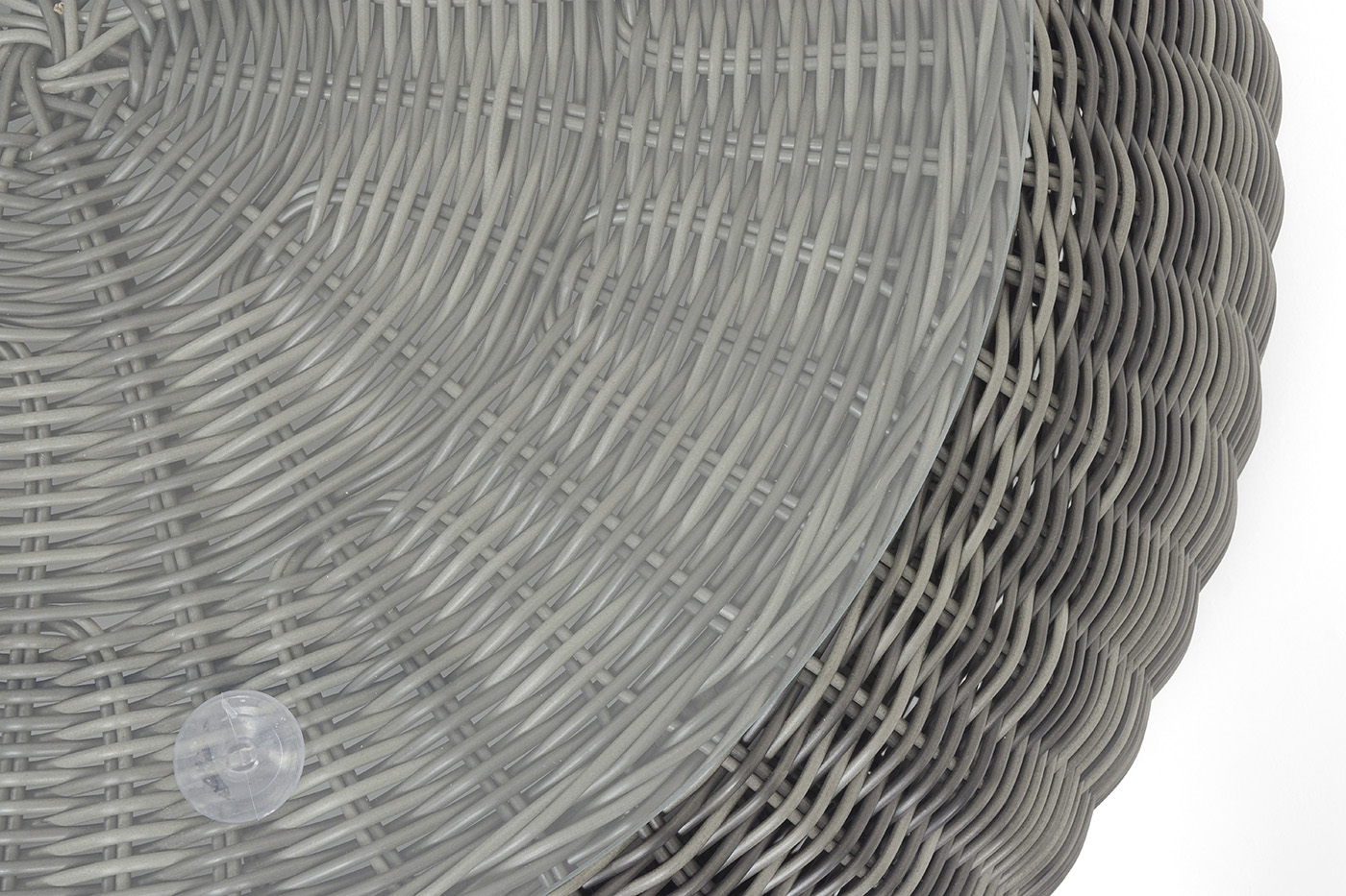 фото "барселона" журнальный столик из искусственного ротанга, цвет графит