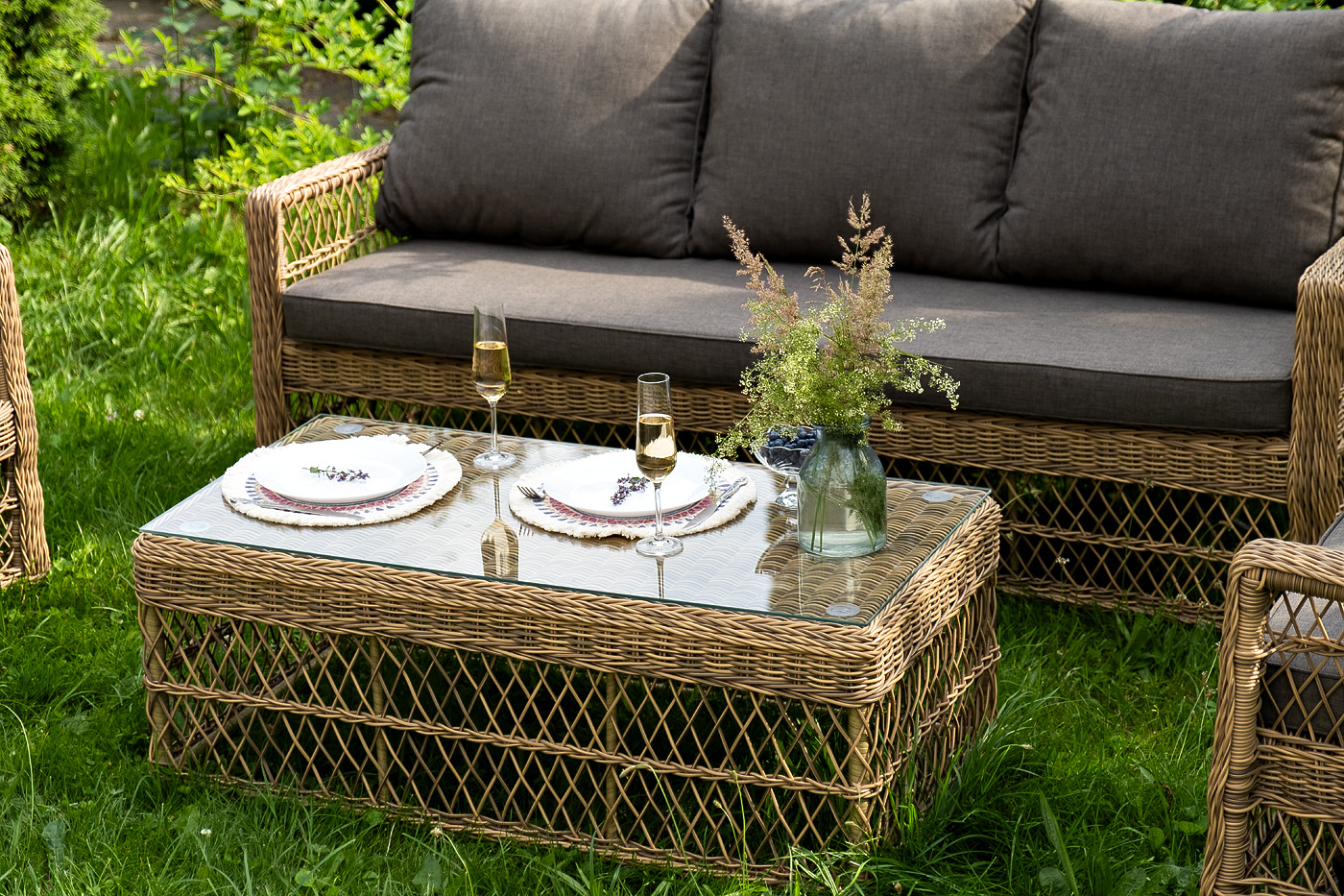 фото "гранд латте" лаунж-зона из искусственного ротанга, цвет соломенный