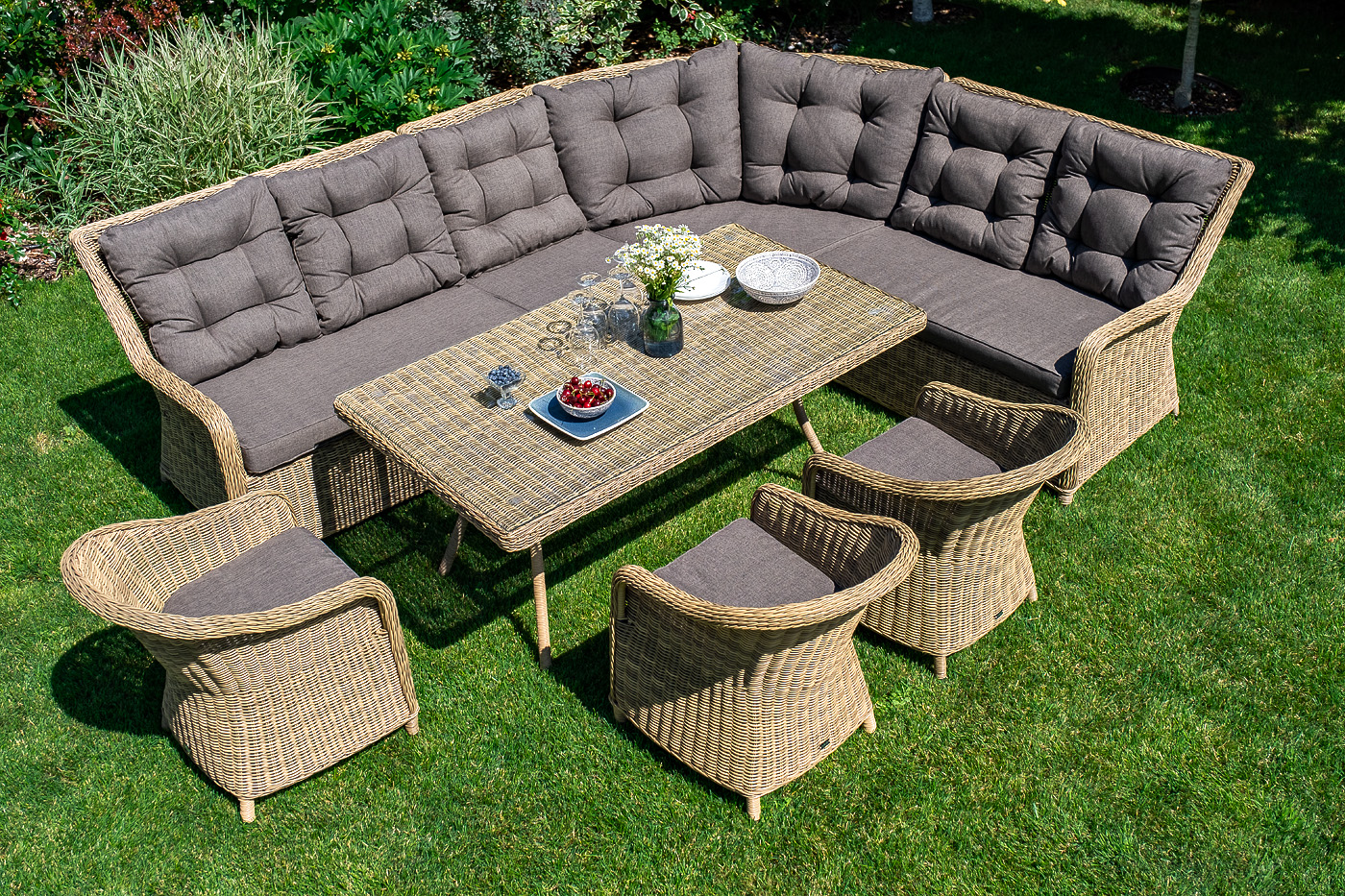 фото "латте" плетеный стол из искусственного ротанга 160х90см, цвет соломенный