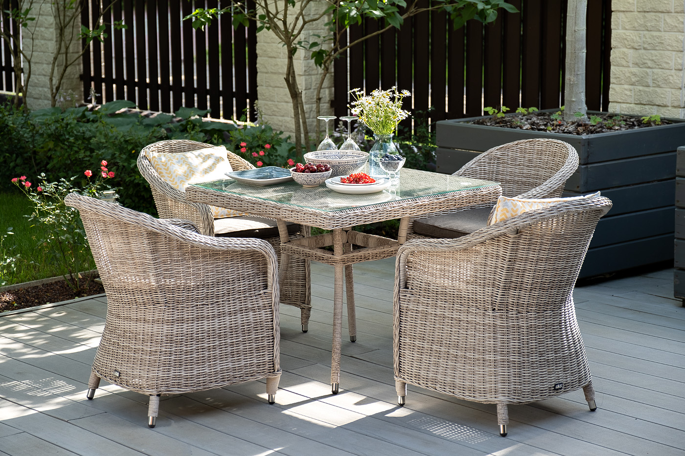 фото "равенна" плетеное кресло из искусственного ротанга, цвет бежевый