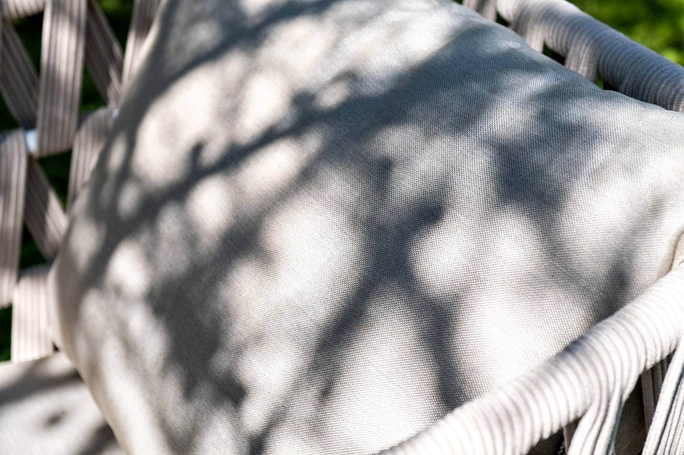 "Диего" лаунж-зона 4-местная плетеная из роупа (веревки), каркас алюминиевый белый, роуп бежевый фото "диего" лаунж-зона 4-местная плетеная из роупа (веревки), каркас алюминиевый белый, роуп бежевый