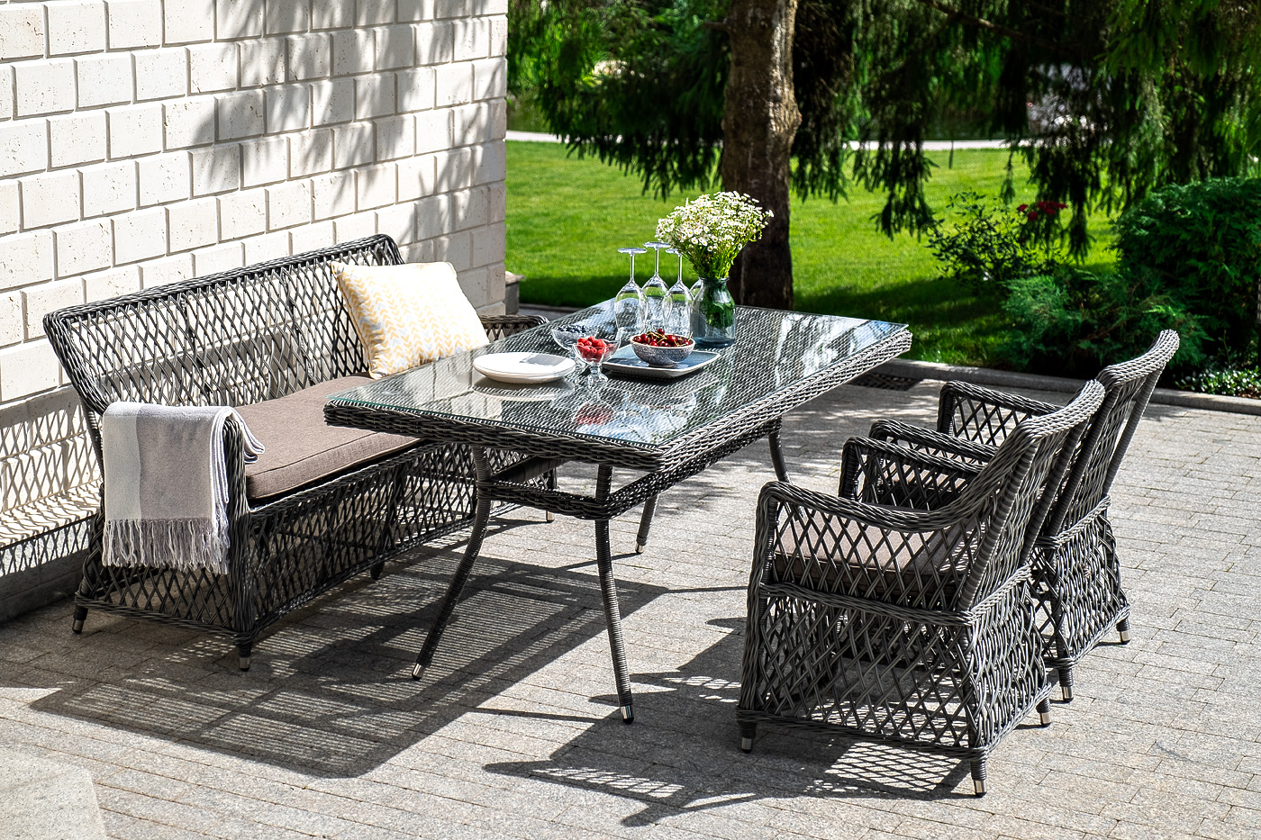 фото "латте" плетеный стол из искусственного ротанга 160х90см, цвет графит