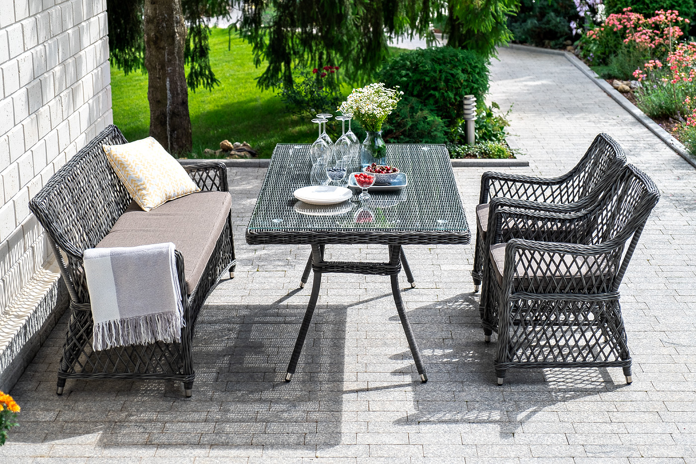 фото "латте" плетеный стол из искусственного ротанга 160х90см, цвет графит