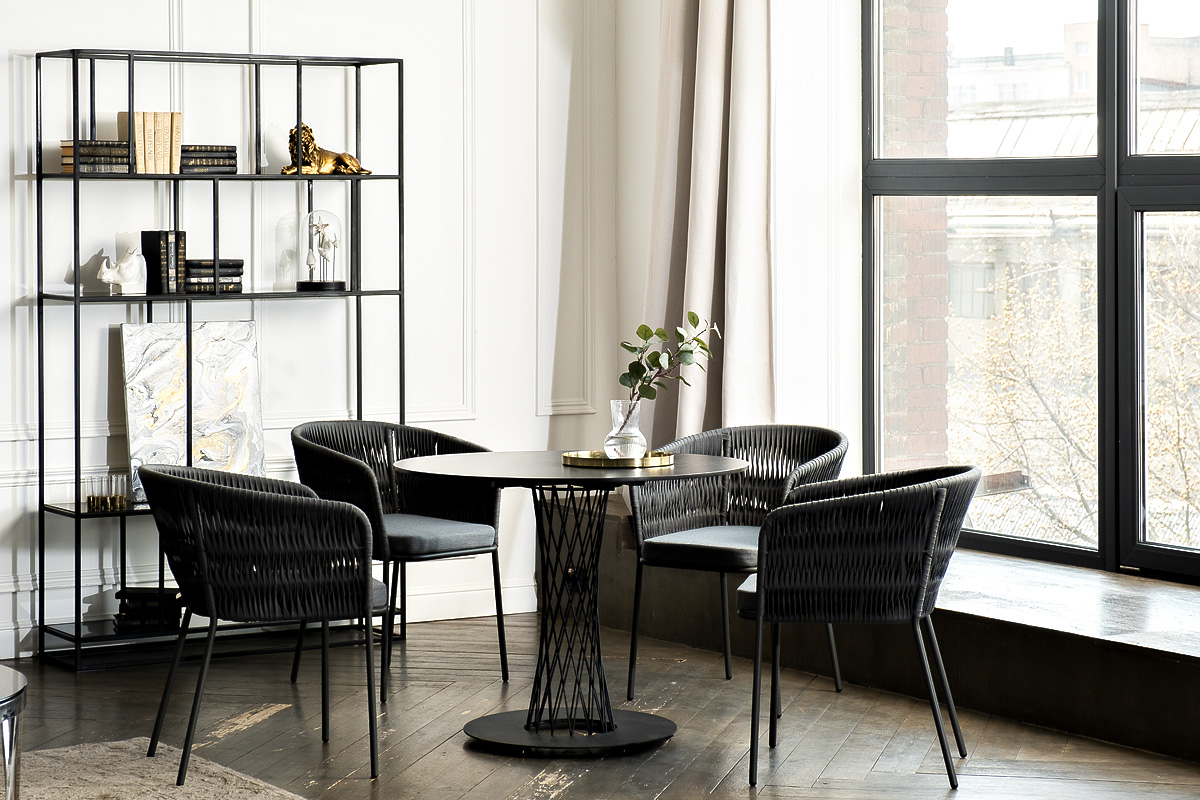 фото "диего" обеденная группа на 4 персоны со стульями "бордо" плетения колос, столешница "серый гранит"