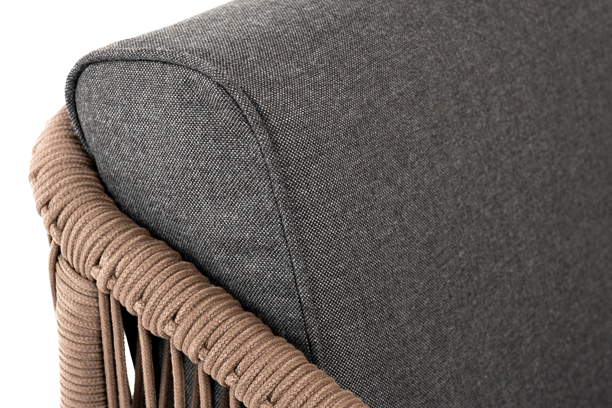 фото "канны" кресло плетеное из роупа, каркас алюминий коричневый (ral8016) муар, роуп коричневый круглый, ткань темно-серая 027