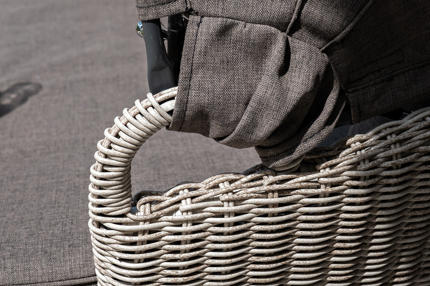 фото "стильяно" плетеная кровать круглая, цвет бежевый