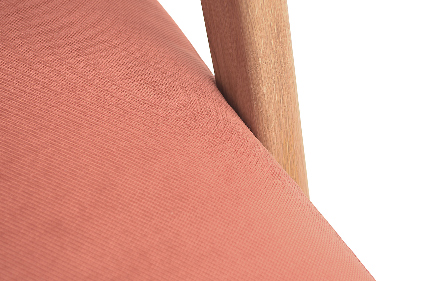 фото "гарда" кресло плетеное из роупа, основание дуб, роуп темно-серый круглый, ткань терракотовая