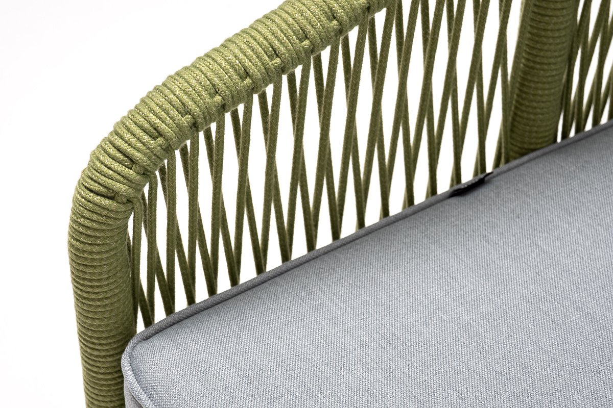 "Канны" кресло плетеное из роупа, каркас алюминий светло-серый (RAL7035) муар, роуп салатовый меланж круглый, ткань светло-серая фото "канны" кресло плетеное из роупа, каркас алюминий светло-серый (ral7035) муар, роуп салатовый меланж круглый, ткань светло-серая
