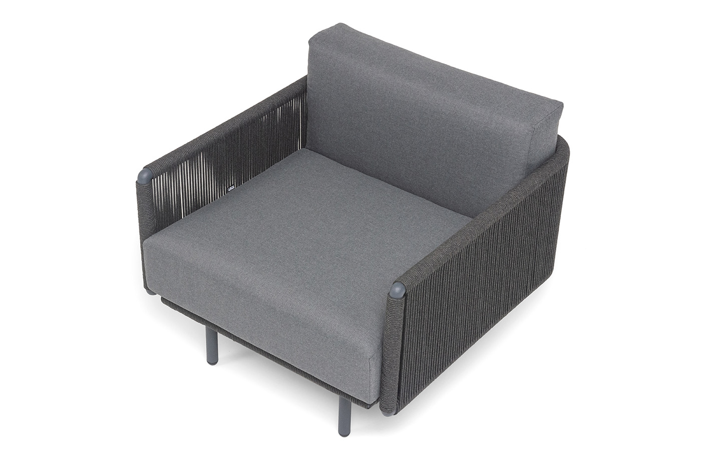 фото "джелло" кресло плетеное из роупа, каркас алюминий темно-серый (ral7024) муар, роуп темно-серый круглый, ткань темно-серая 027