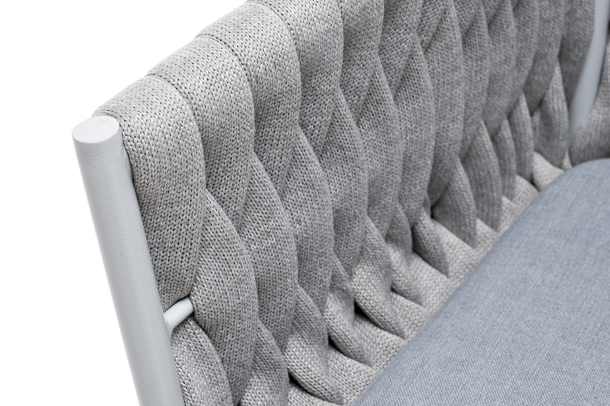 фото "монако" стул плетеный из роупа, каркас алюминий светло-серый (ral7035) муар, роуп светло-серый 40 мм, ткань светло-серая