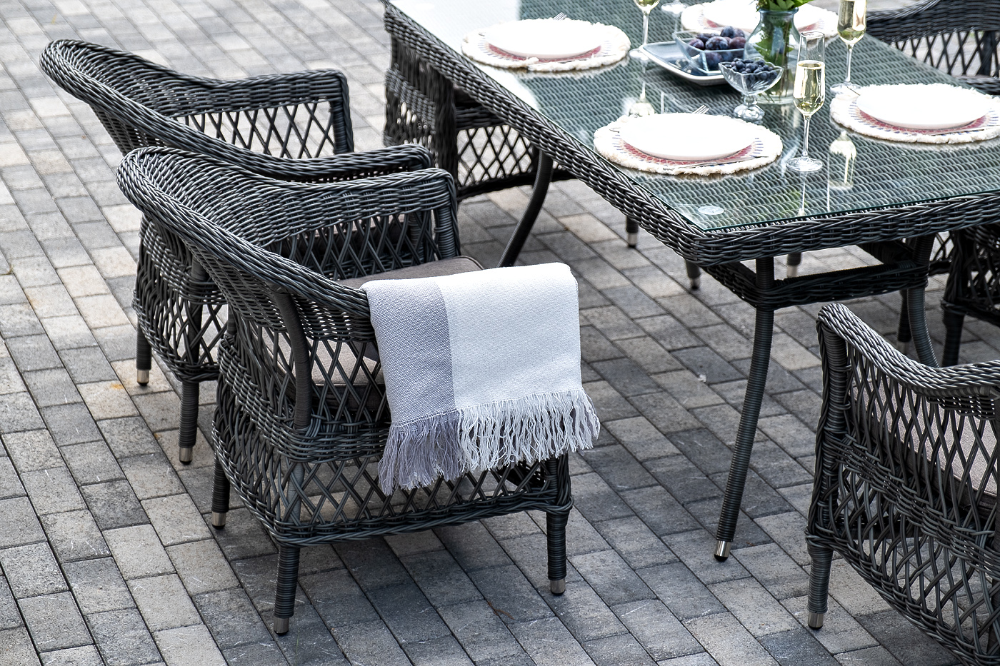 фото "амароне" обеденная группа из искусственного ротанга на 6 персон, цвет графит