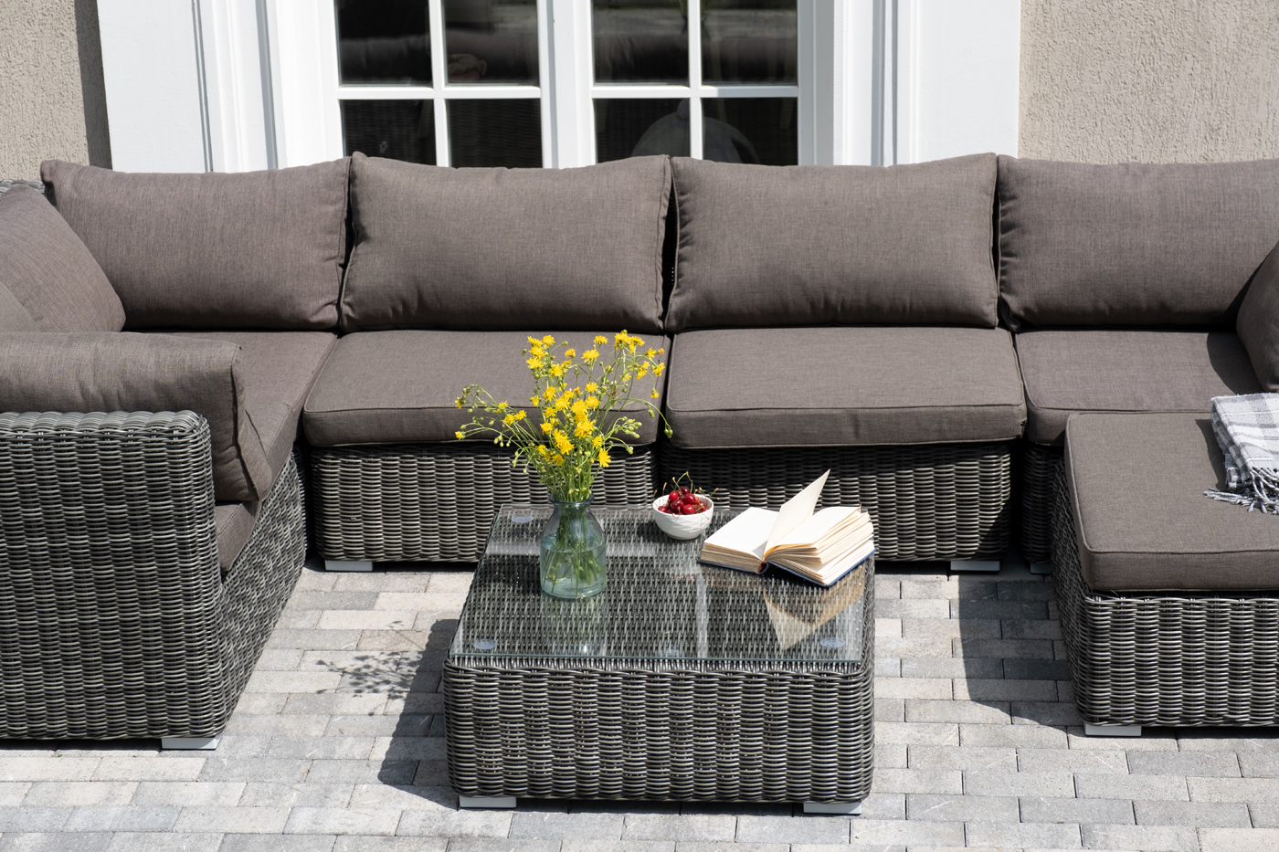 фото "лунго" трансформирующаяся лаунж-зона из искусственного ротанга, цвет графит