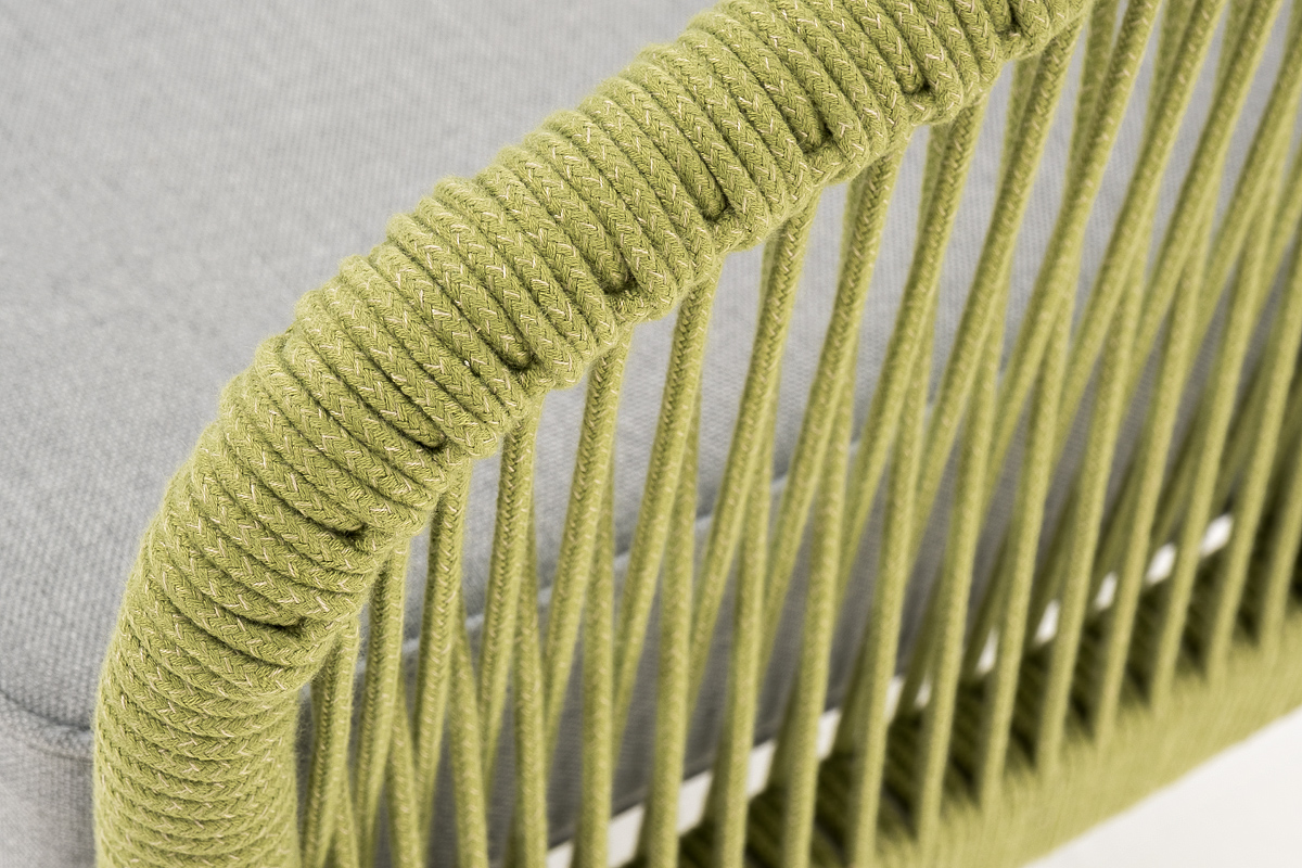 фото "канны" диван 2-местный плетеный из роупа, каркас алюминий светло-серый (ral7035) муар, роуп салатовый меланж круглый, ткань светло-серая