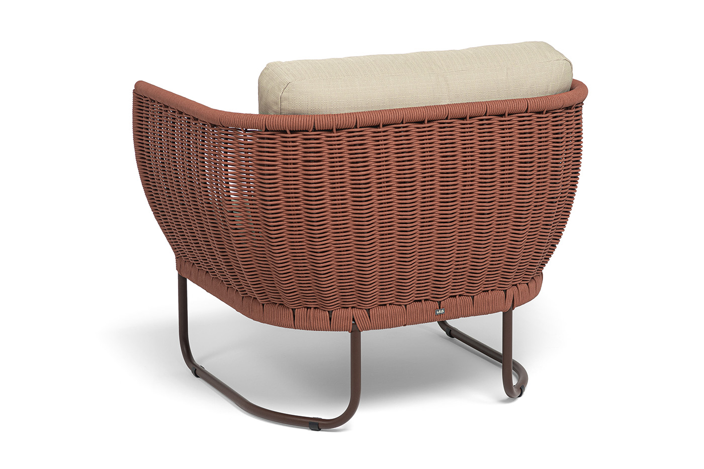 фото "фиджи" кресло плетеное из роупа, каркас алюминий коричневый (ral8016) муар, роуп красный (8372) круглый tex, ткань mossle бежевая