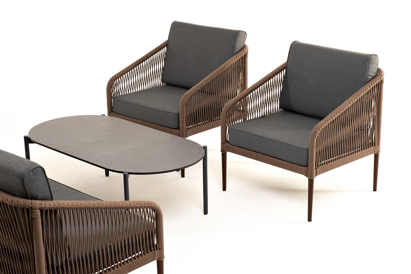 фото "канны" лаунж-зона 4-местная из роупа со столом "верона" (серый гранит), каркас алюминиевый коричневый, роуп коричневый