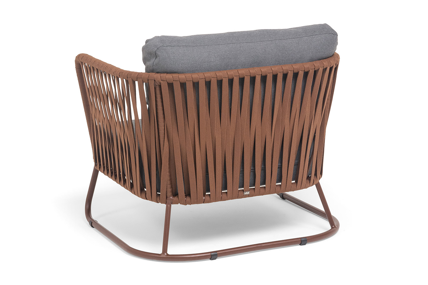 фото "багамы" кресло плетеное из роупа, каркас алюминий коричневый (ral8016) муар, роуп bz23-ed31, ткань темно-серая 027