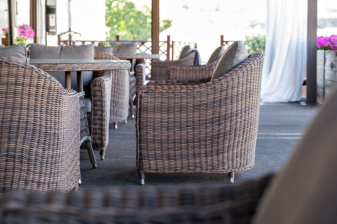 фото "кон панна" кресло из искусственного ротанга, цвет коричневый