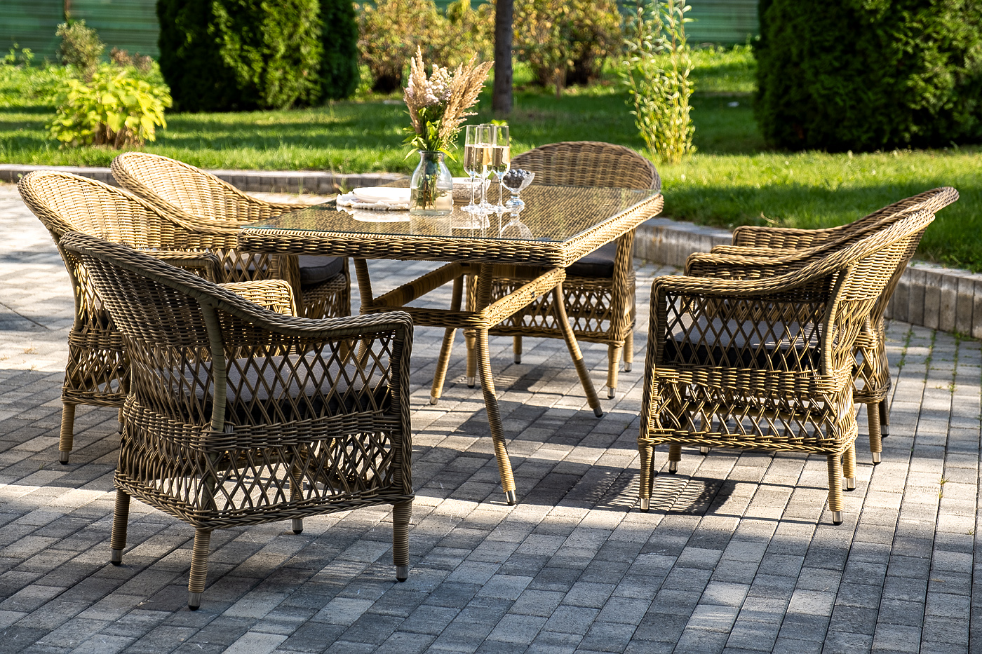 фото "амароне" обеденная группа из искусственного ротанга на 6 персон, цвет соломенный