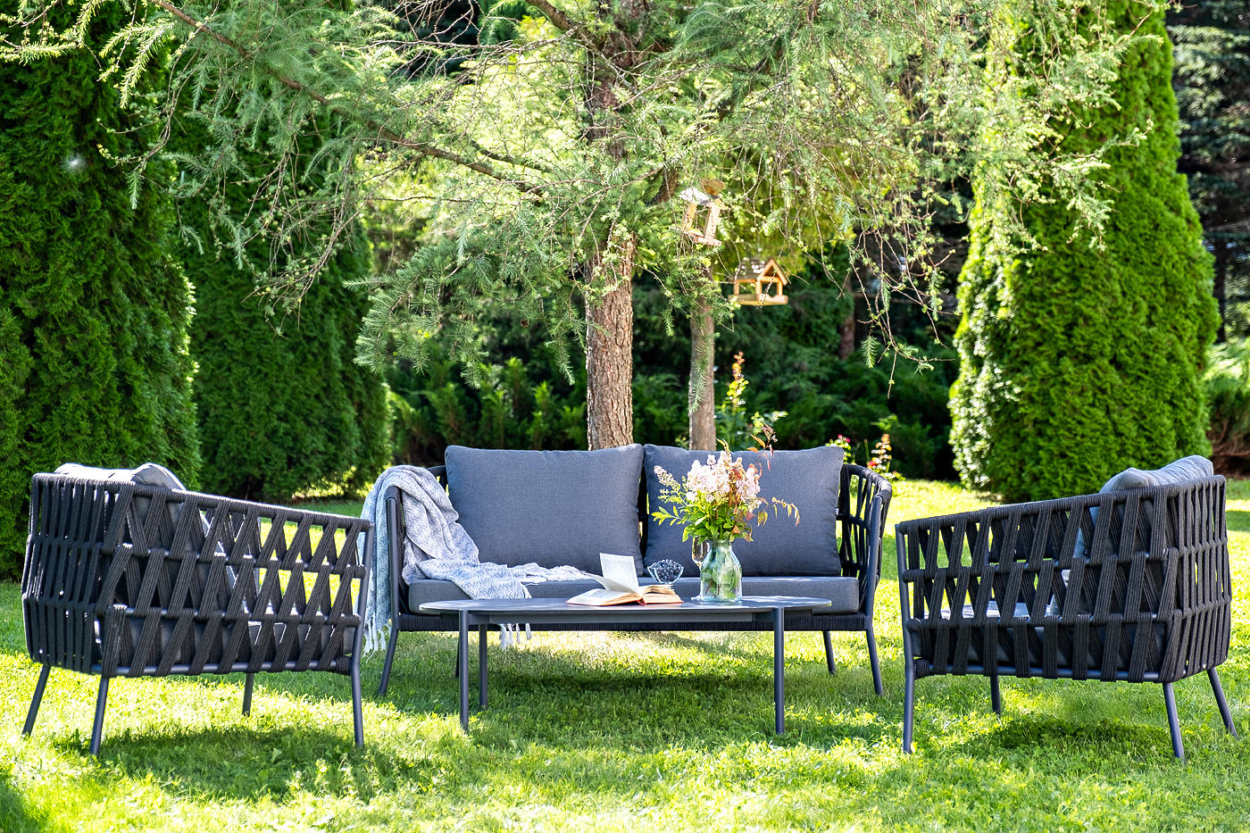 фото "диего" лаунж-зона 4-местная плетеная из роупа (веревки), каркас алюминиевый темно-серый, роуп темно-серый