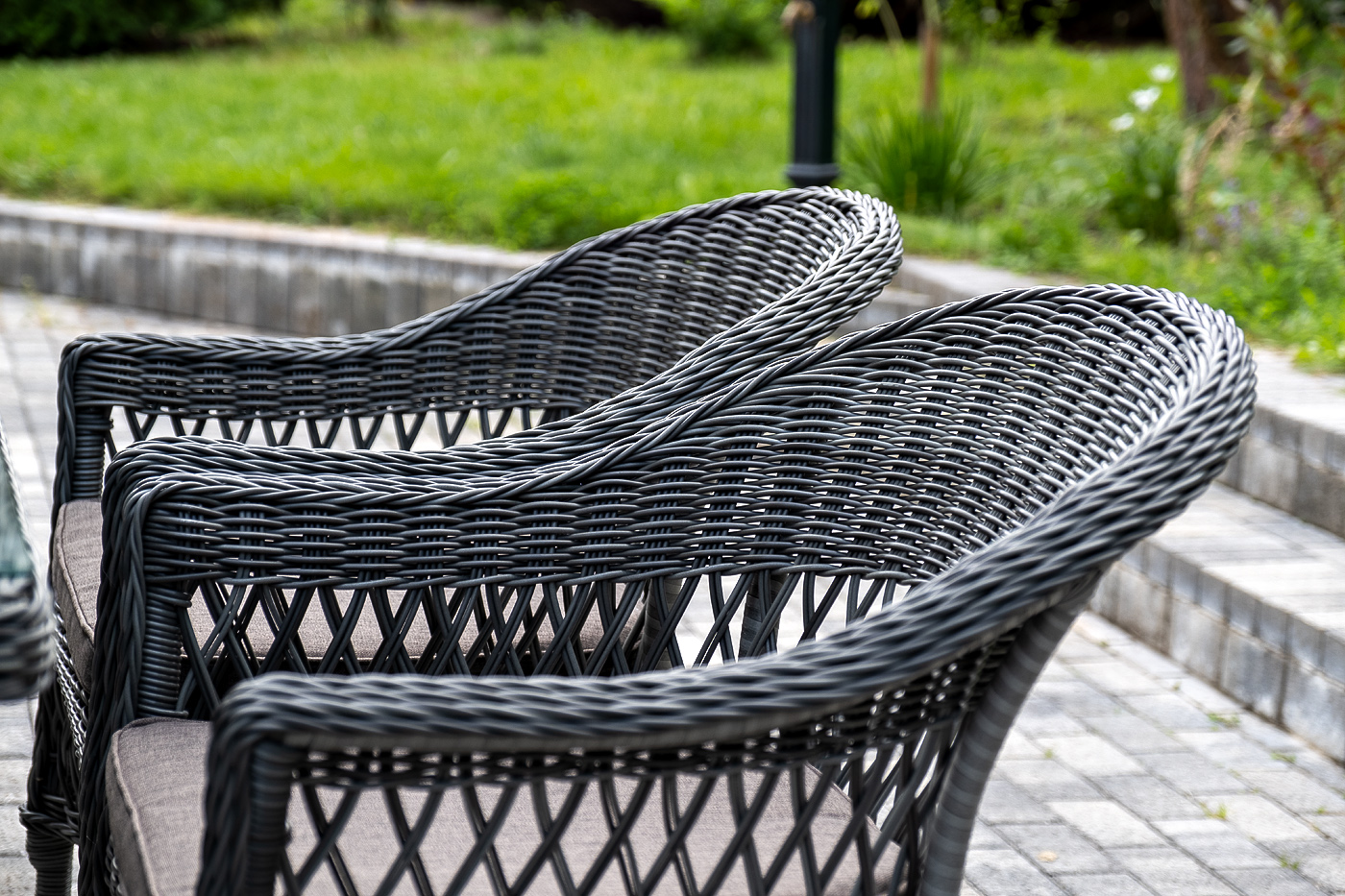 фото "амароне" обеденная группа из искусственного ротанга на 6 персон, цвет графит