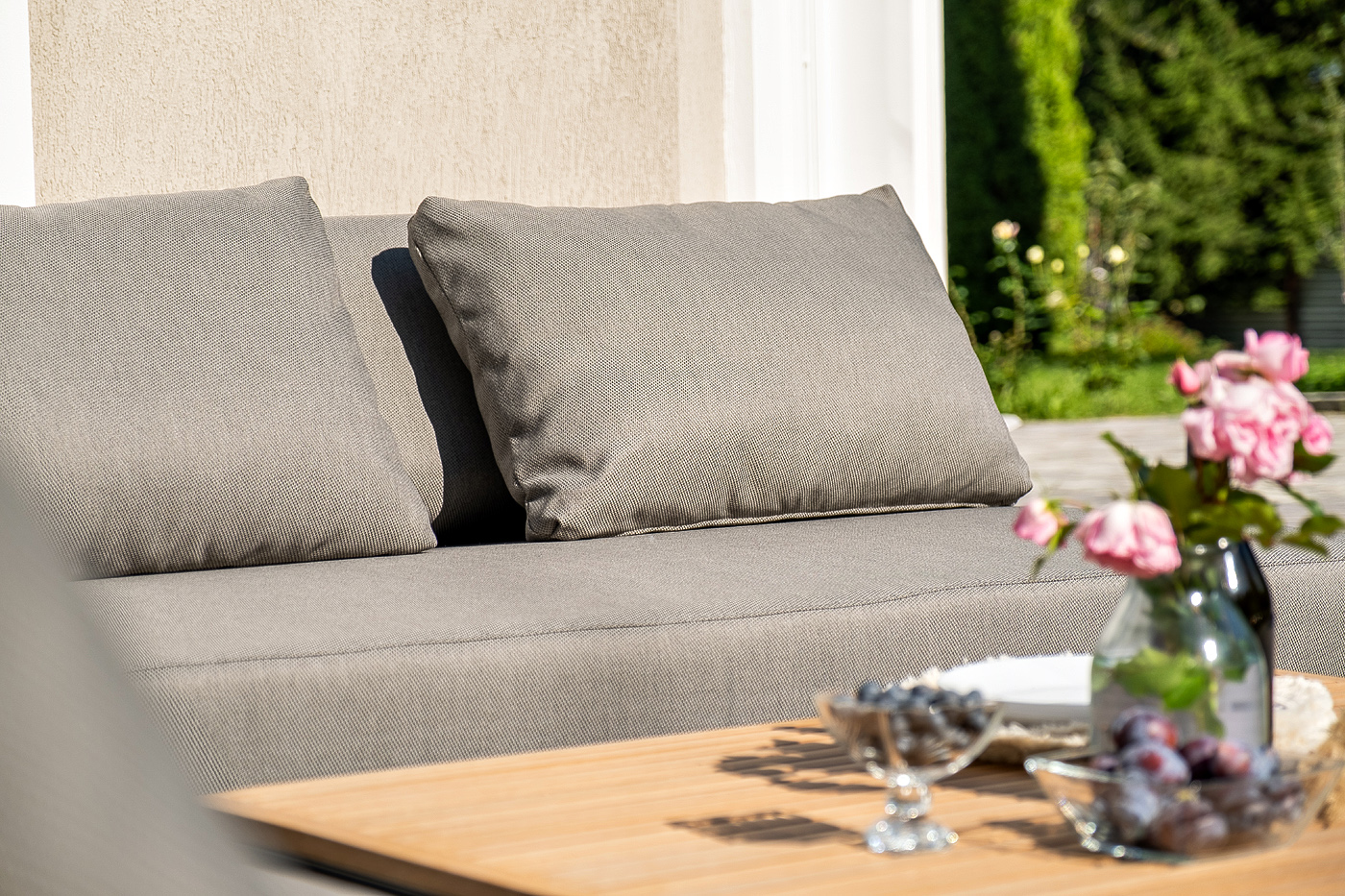 фото "амальфия" трансформирующаяся лаунж-зона из алюминия, цвет графит