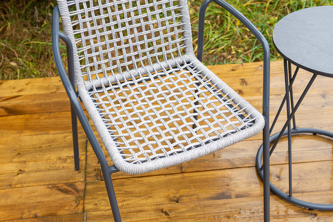 фото "тунис" стул плетеный из роупа, каркас алюминий темно-серый (ral7024), роуп светло-серый