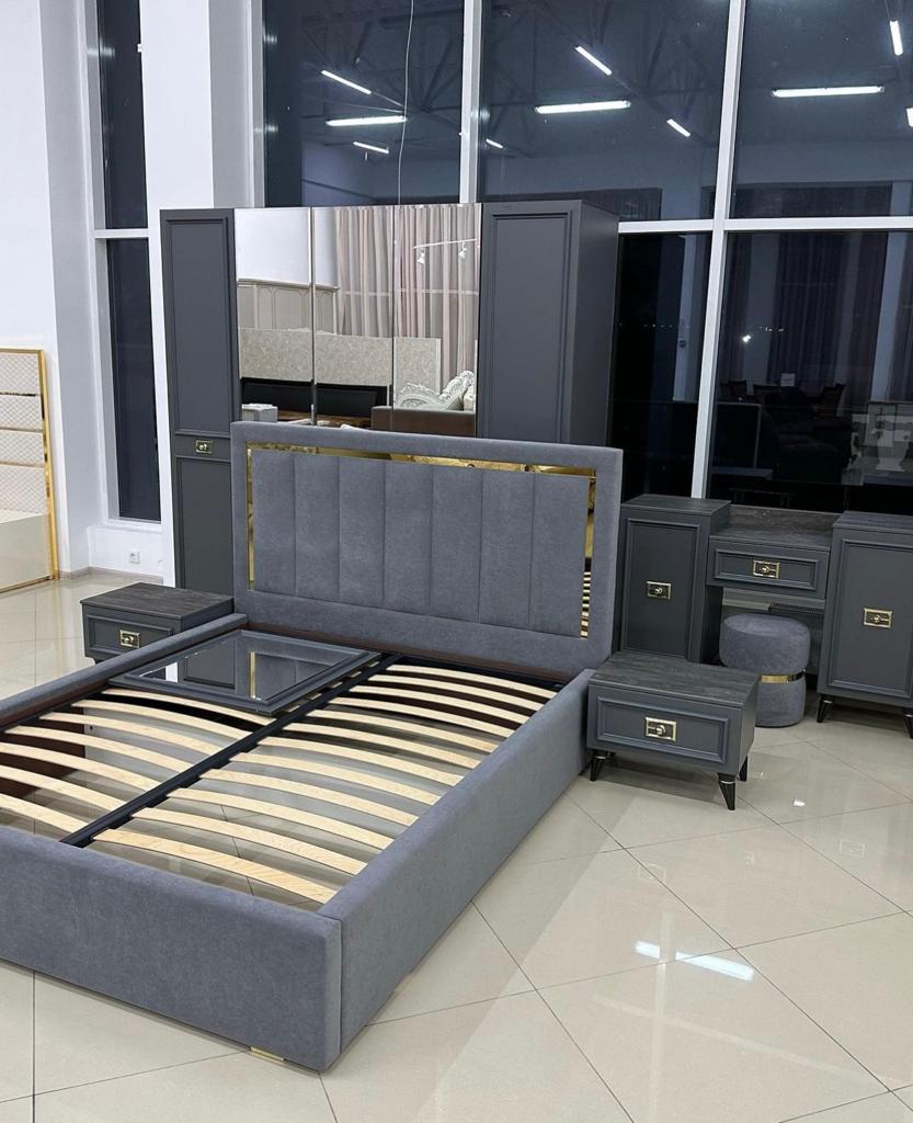 фото кровать двуспальная виктория