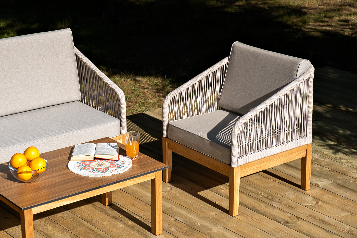 фото "канны" кресло плетеное из роупа, основание дуб, роуп бежевый круглый, ткань бежевая 15052