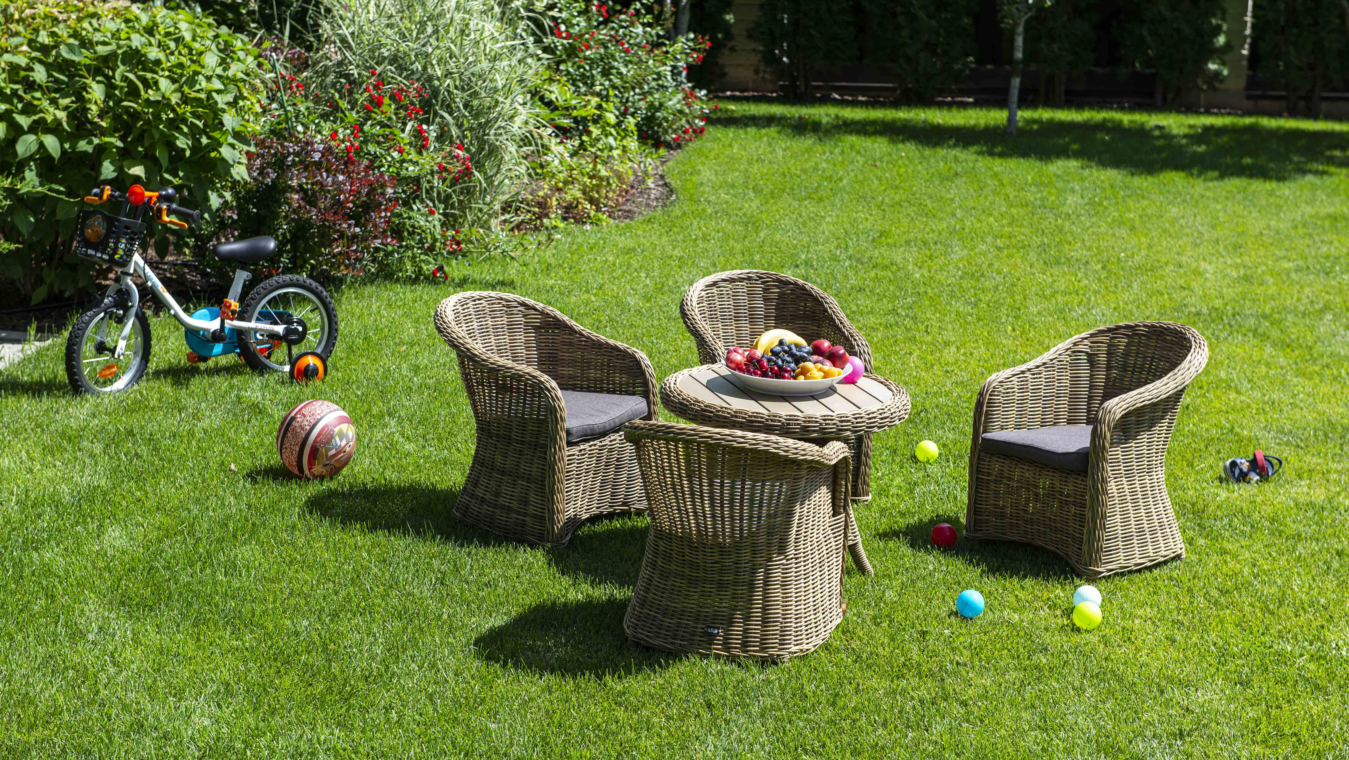 фото "равенна" кофейный стол из искусственного ротанга, цвет соломенный