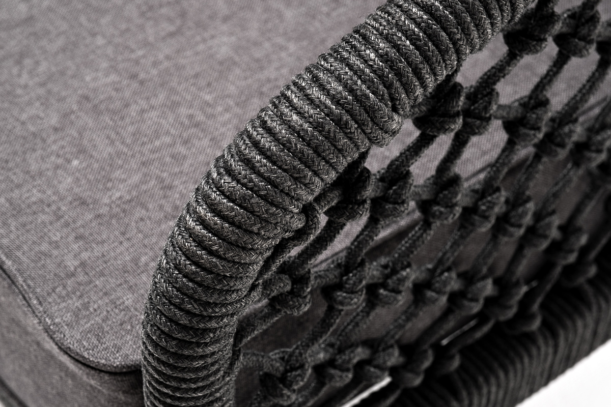 фото "канны" кресло плетеное из роупа (узелки), каркас алюминий темно-серый (ral7024) муар, роуп темно-серый круглый, ткань темно-серая 027