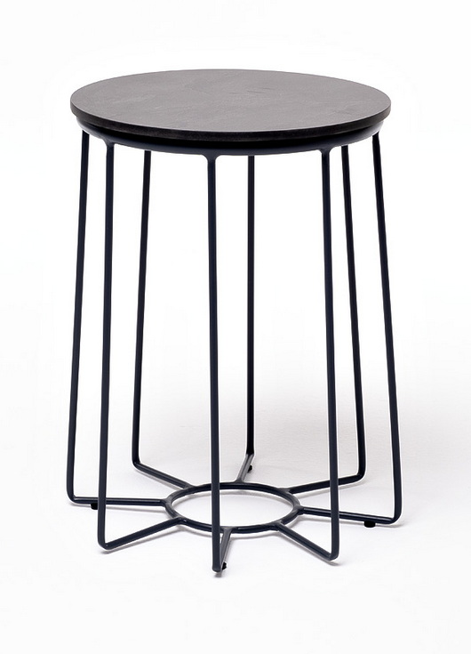 фото "эквадор" журнальный стол из hpl круглый ø40 h55, каркас из алюминия темно-серый (ral 7024) муар, цвет столешницы "серый гранит"