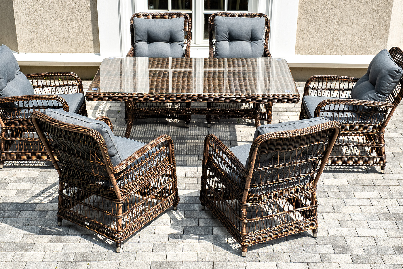 фото "цесена" обеденная группа плетеная из искусственного ротанга, цвет коричневый