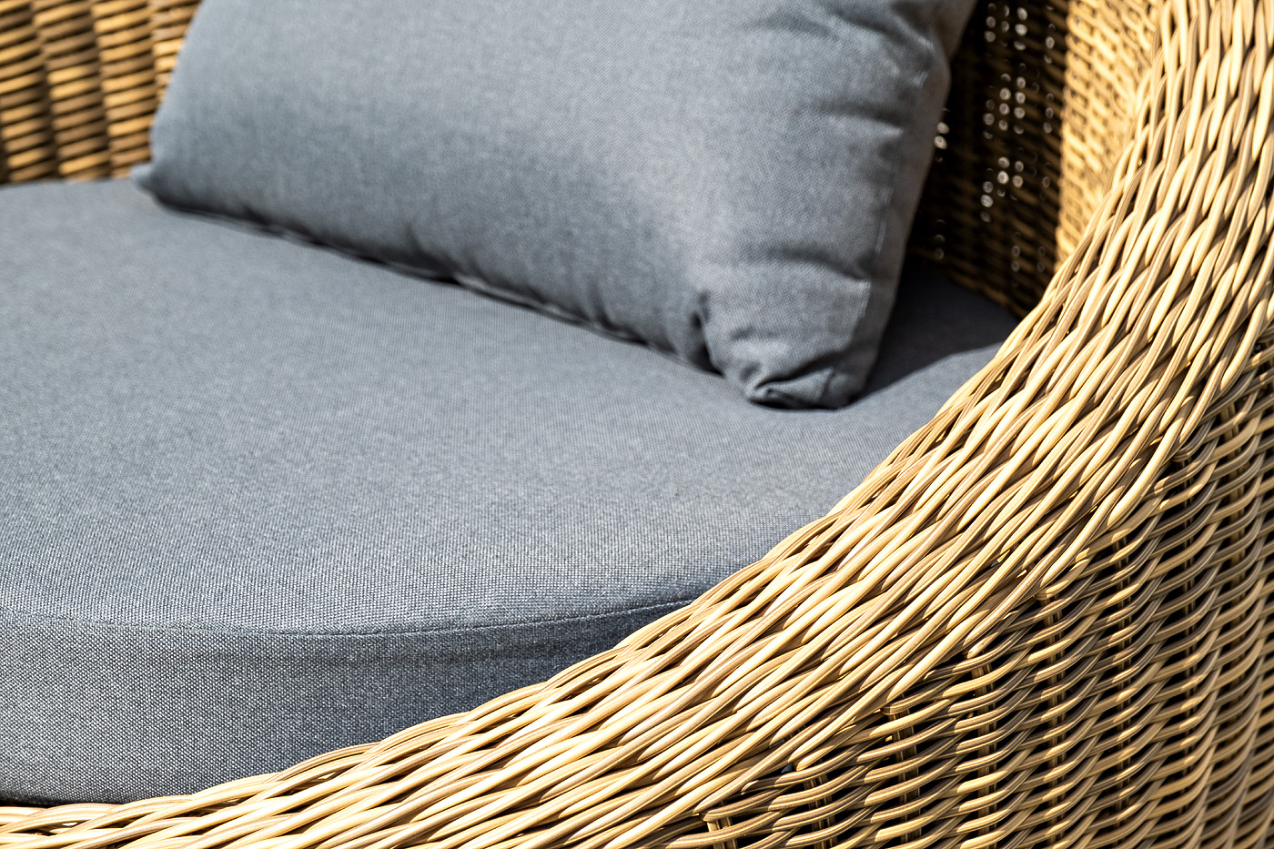 фото "барселона" лаунж-зона из искусственного ротанга, цвет соломенный