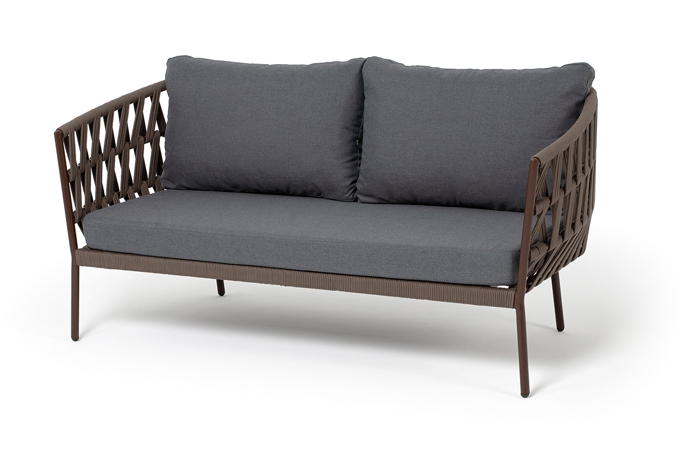 фото "диего" диван 2-местный плетеный из роупа, каркас алюминий коричневый (ral8016) муар, роуп коричневый круглый, ткань темно-серая 027