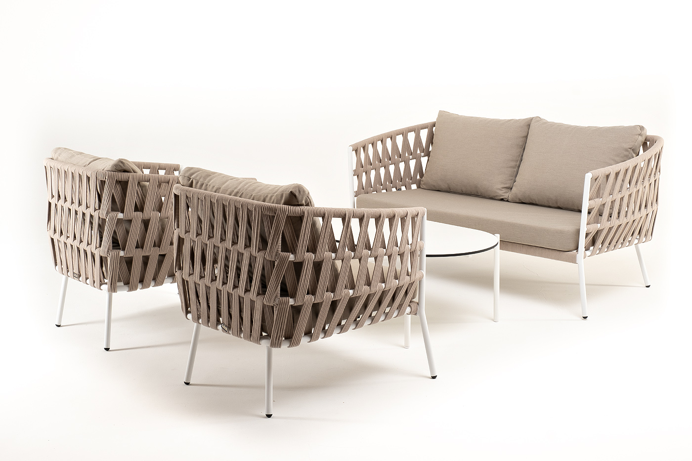 "Диего" лаунж-зона 4-местная плетеная из роупа (веревки), каркас алюминиевый белый, роуп бежевый фото "диего" лаунж-зона 4-местная плетеная из роупа (веревки), каркас алюминиевый белый, роуп бежевый