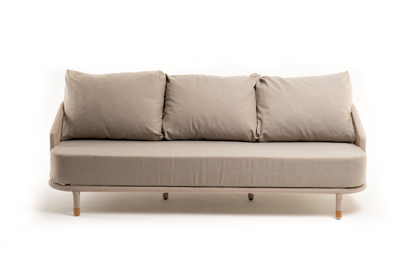 фото "верона" диван 3-местный плетеный из роупа, каркас алюминий белый муар, роуп бежевый круглый, ткань бежевая 15052