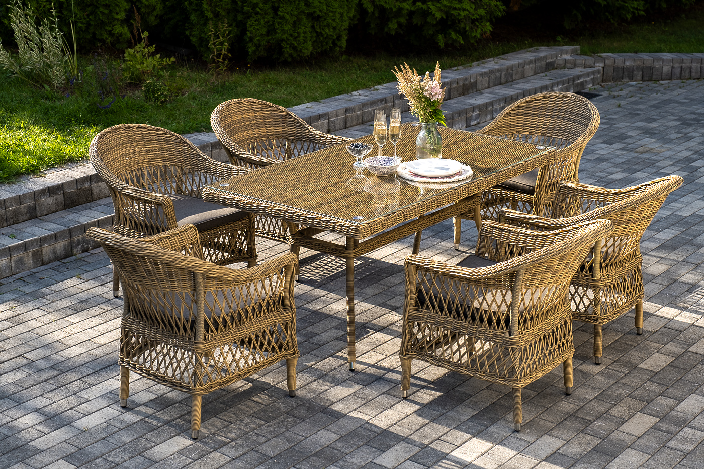 фото "амароне" обеденная группа из искусственного ротанга на 6 персон, цвет соломенный