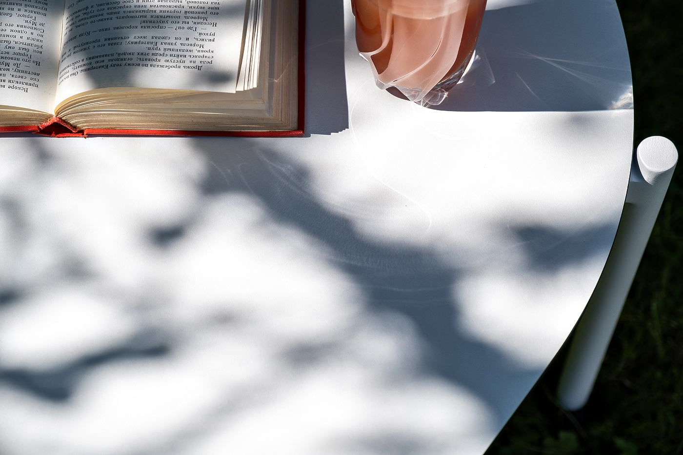 "Диего" лаунж-зона 4-местная плетеная из роупа (веревки), каркас алюминиевый белый, роуп бежевый фото "диего" лаунж-зона 4-местная плетеная из роупа (веревки), каркас алюминиевый белый, роуп бежевый