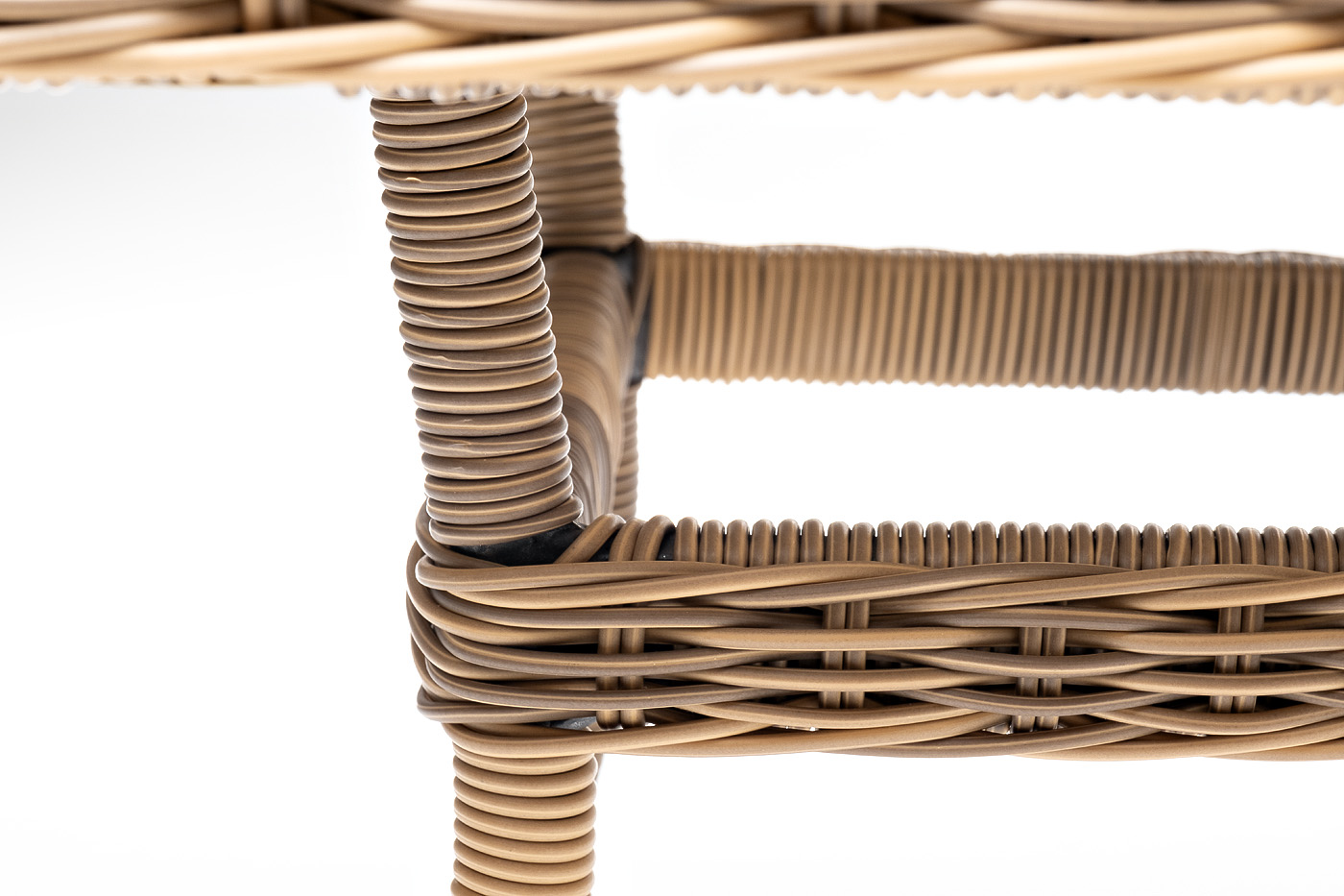 фото "латте" плетеный стол из искусственного ротанга 140х80см, цвет соломенный