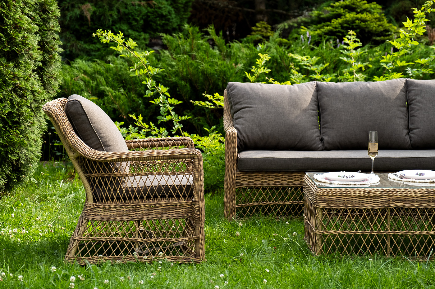 фото "гранд латте" лаунж-зона из искусственного ротанга, цвет соломенный