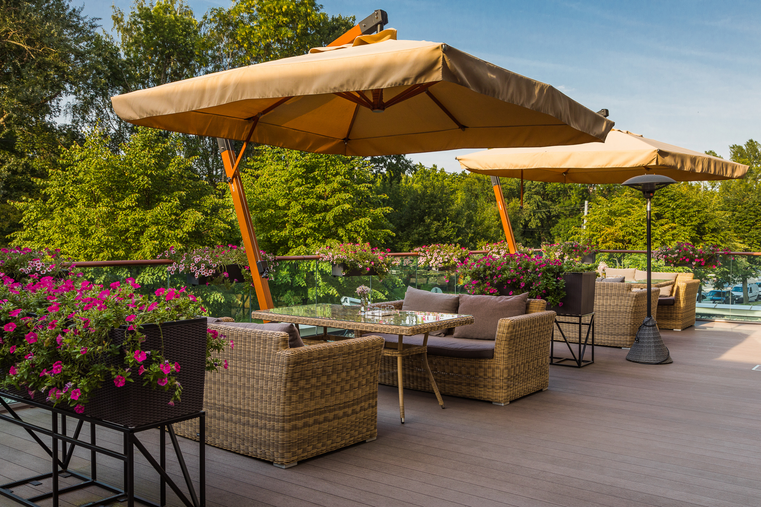 фото "ливорно" зонт садовый 3х3м на боковой опоре из алюминия